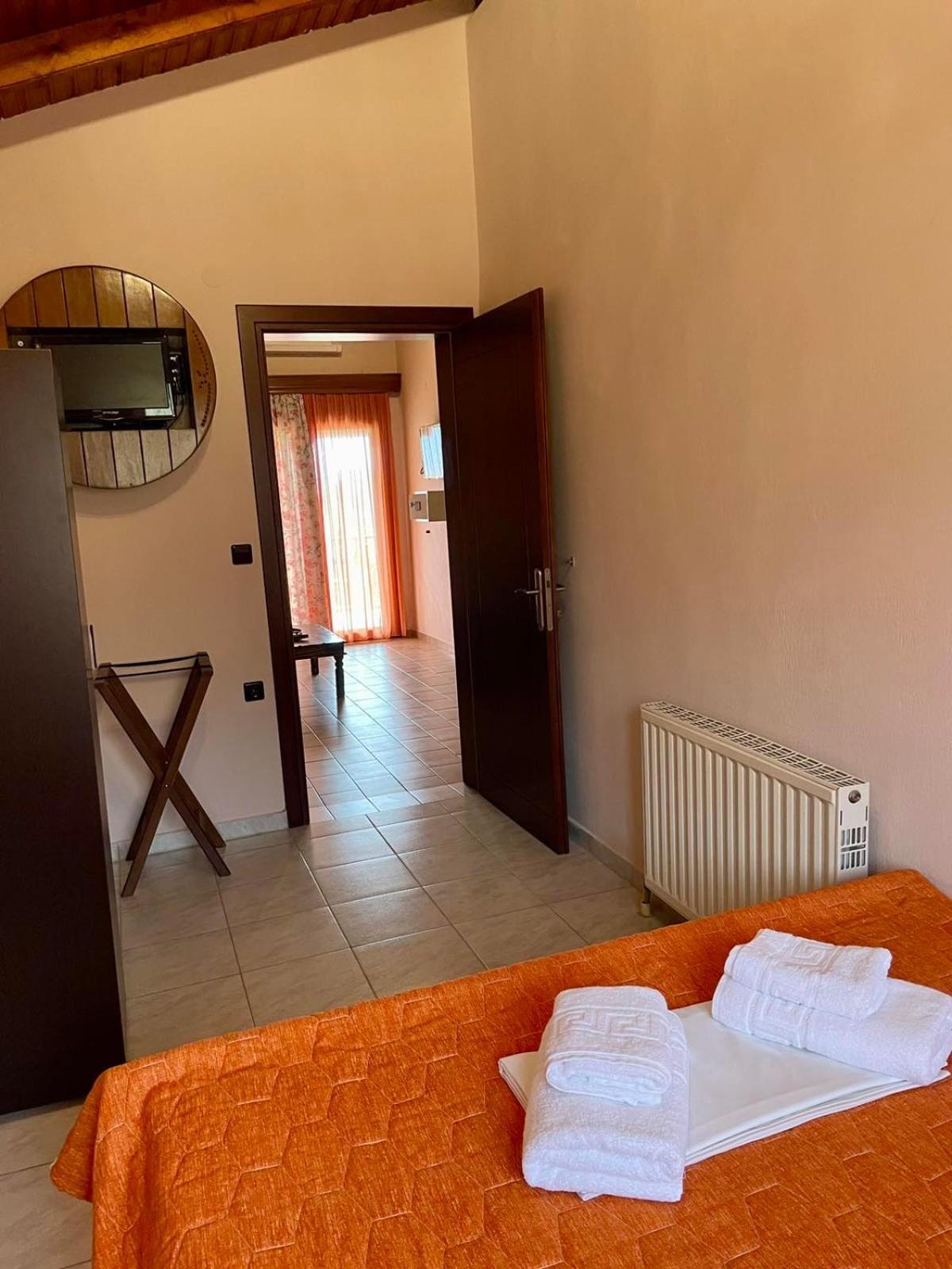Hotel Ariadni 3*