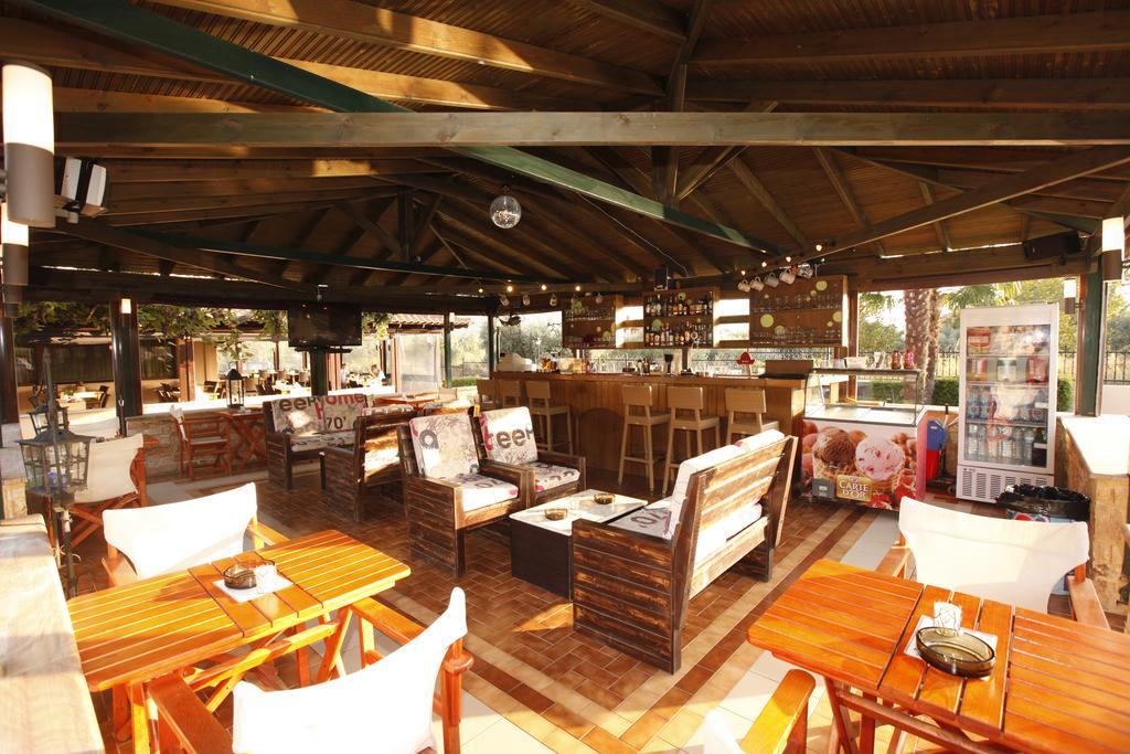 Ariadni Hotel
