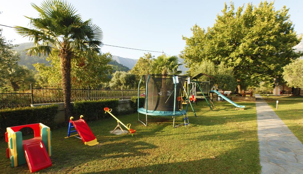 Hotel Ariadni 3*